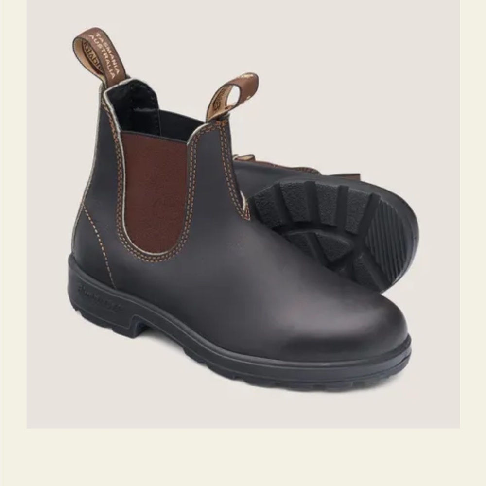 Authentic #500
WOMEN'S ORIGINALS
CHELSEA BOOTS - STOUT BROWN